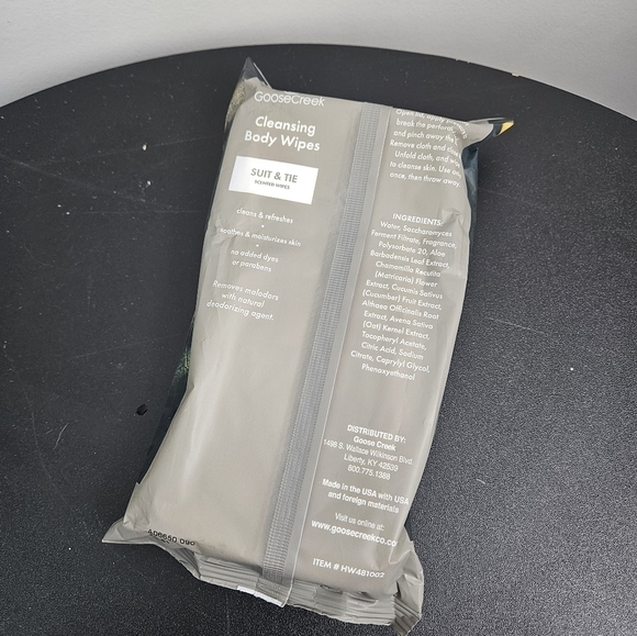 Goose Creek Suit & Tie Cleansing Body Wipes 48 Count - Picture 4 of 5